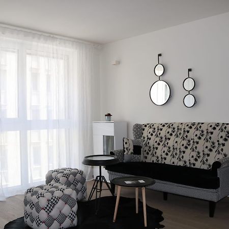 Sissy Apartment - Self Check-In Виена Екстериор снимка