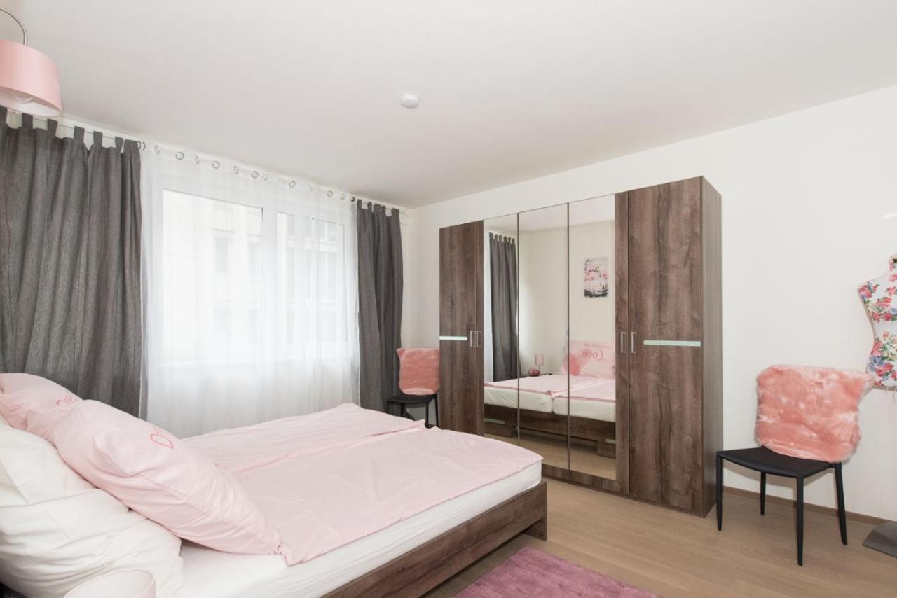 Sissy Apartment - Self Check-In Виена Екстериор снимка