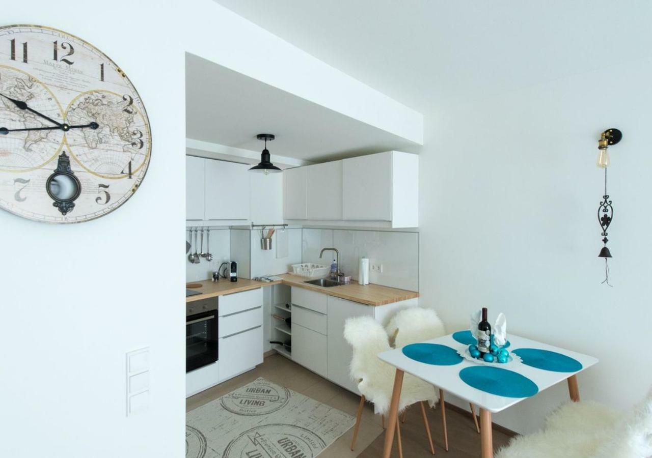 Sissy Apartment - Self Check-In Виена Екстериор снимка